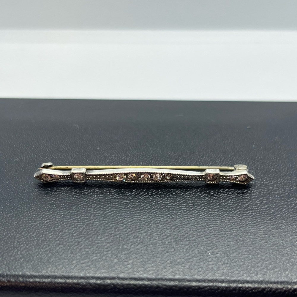 Sterling silver bar rhinestone milgrain brooch pin - Picture 3 of 12